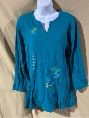 Artisans Size L Teal Floral Split-Neck Tunic Top